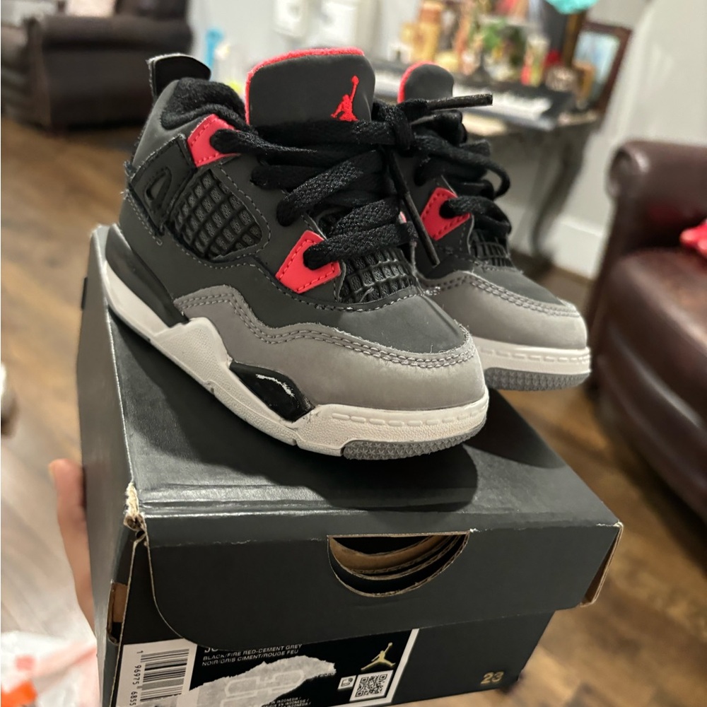 Jordan 4 Retro TD Black Red Gray Sneakers - Picture 10 of 10